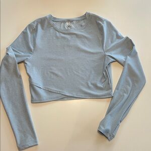 Old Navy Light Blue Long Sleeve Athletic Crop Top